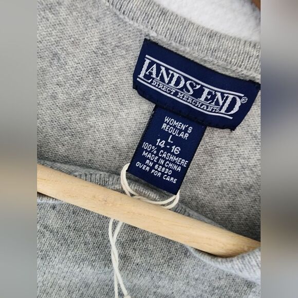 Lands' End Cashmere Gray Crew Neck Sweater Soft Knit Classic - Picture 6 of 8